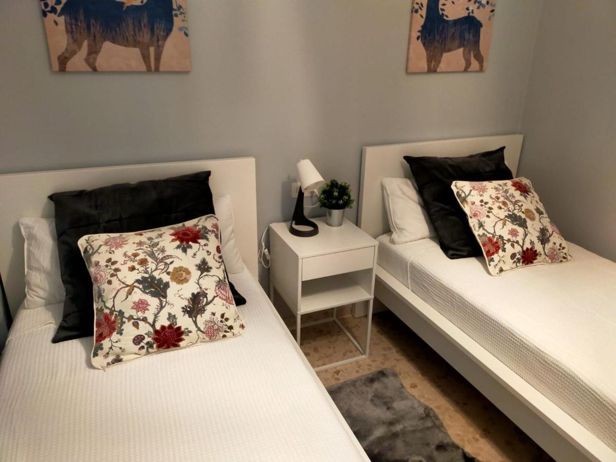 Bastinazo Alohadream - Premium - La Mejor Ubicacion Con Aire Acondicionado, Insonorizacion, Terraza Y Equipamiento En El Puerto De Santa Maria - Grupo De Solo Menores De 25 No Aceptados Salvo Fianza Adicional 외부 사진